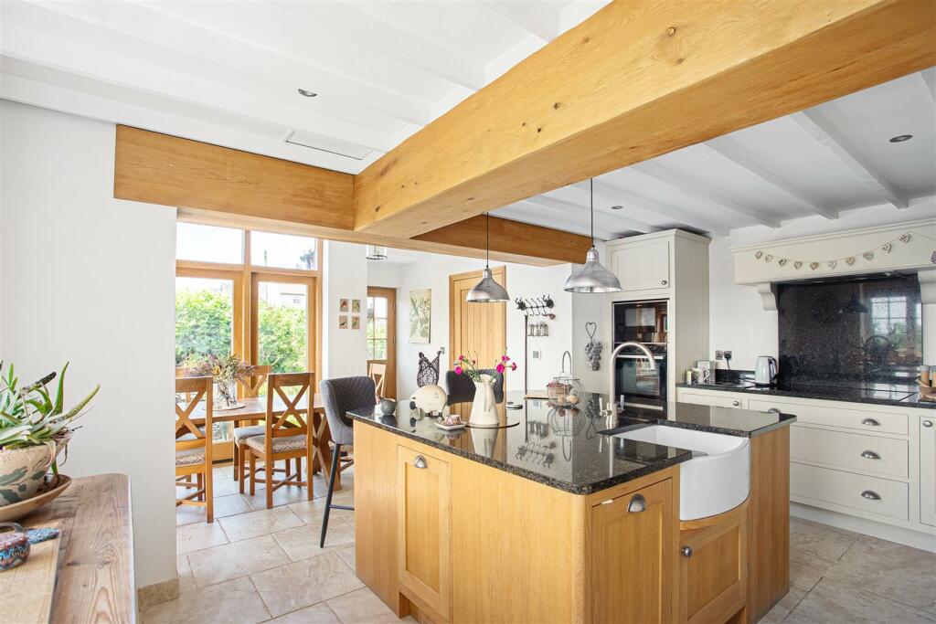 Forresters_Cottage_61.jpg
