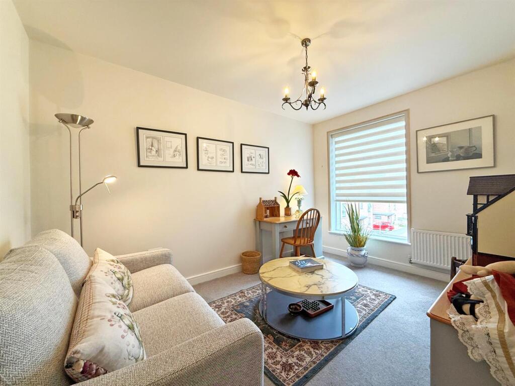 thumbnail_image4 (1).jpg