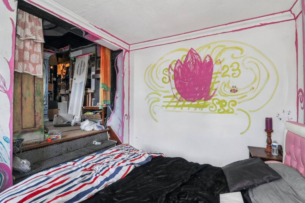 Flat 7, Florence Court, Eastern Esplanade, Cliftonville, Margate, Kent, CT9 2JD