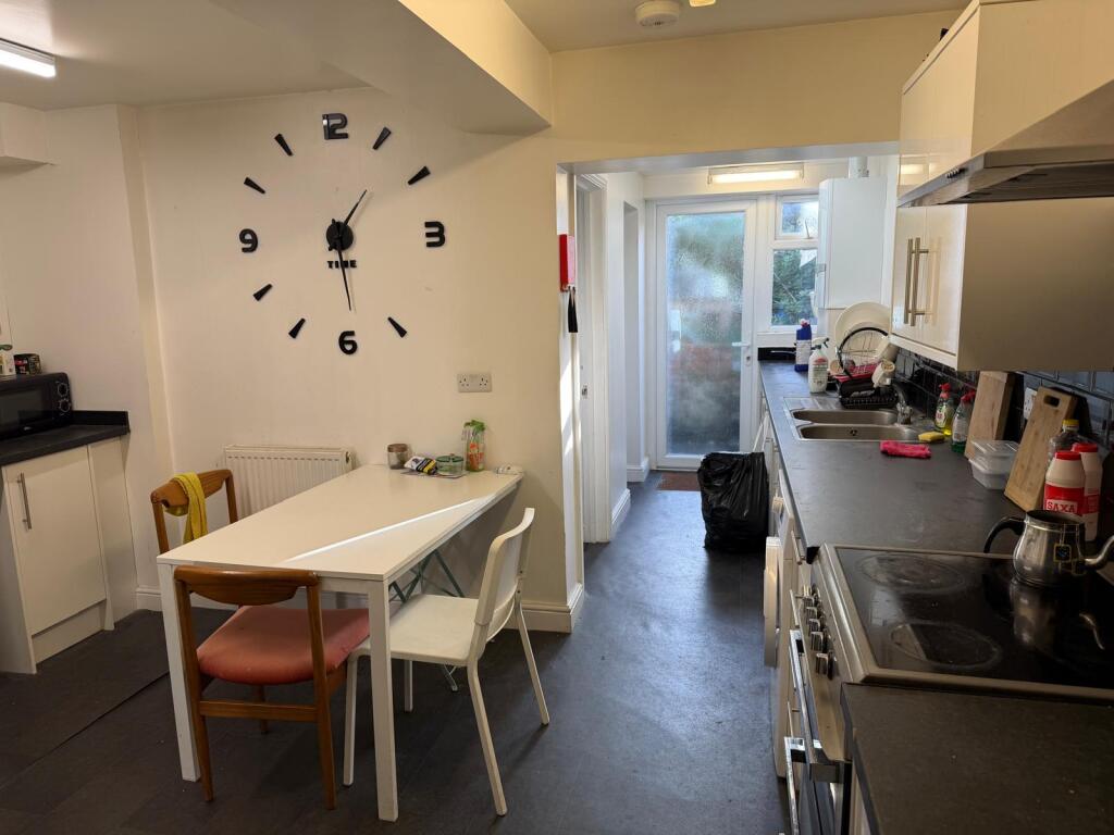 WhatsApp Image 2025-12-03 at 14.24.25_f8721790