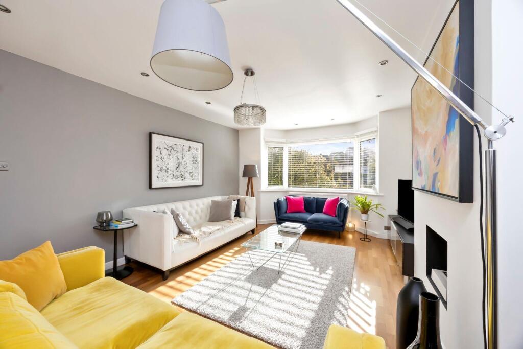 Barn Rise 60 LOUNGE.jpeg