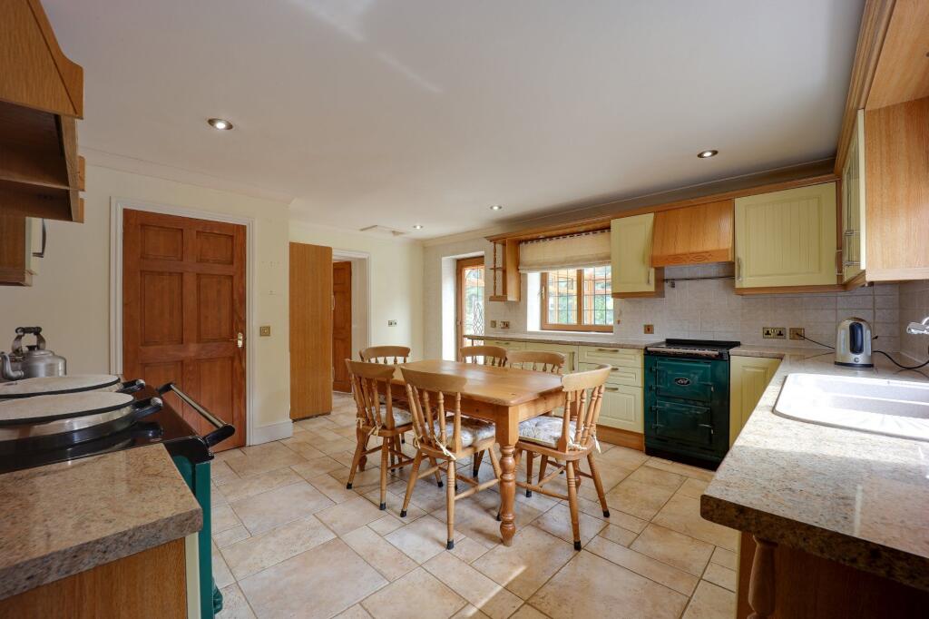 Kitchen/Breakfast Room