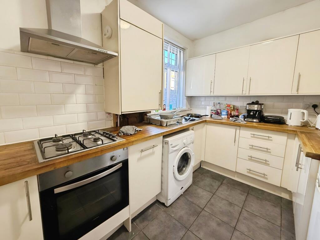 Picture No. 03