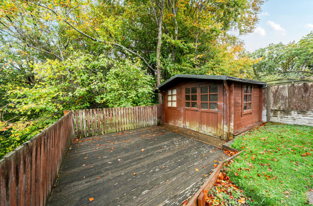 1373342-4-6901e57...