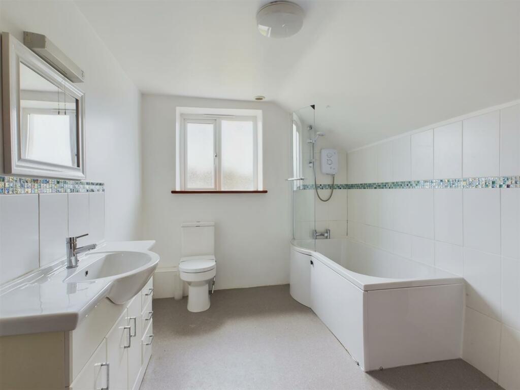 First Floor Bathroom