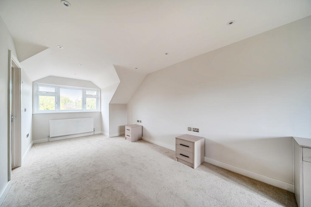 1371904-10-68fba5...