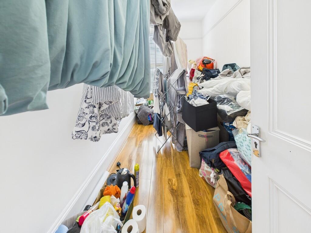 CAM03974G0-PR0120...