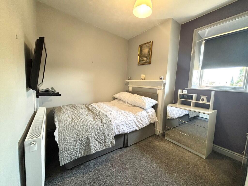 bedroom 3.
