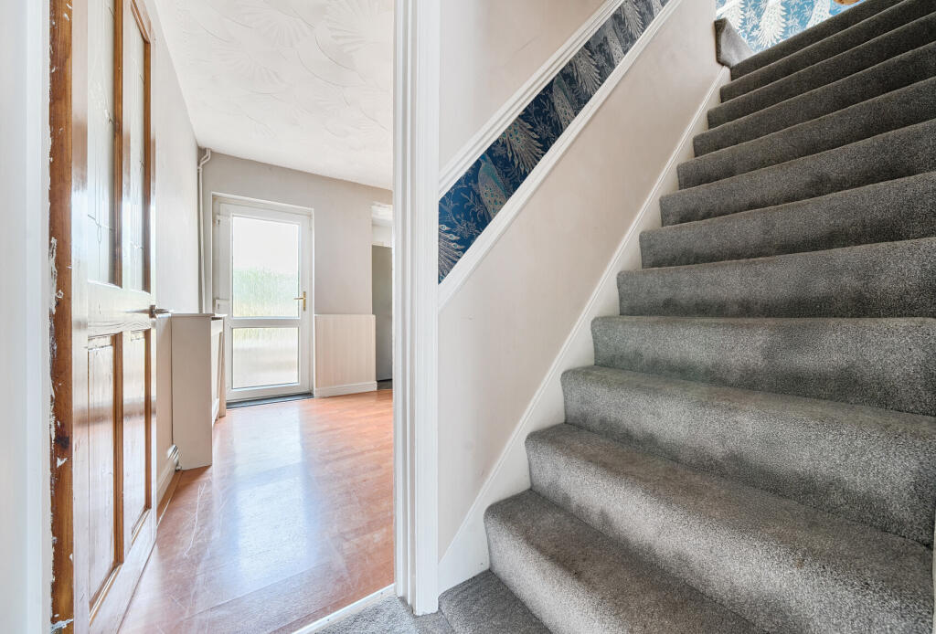 20-682212572c610-...