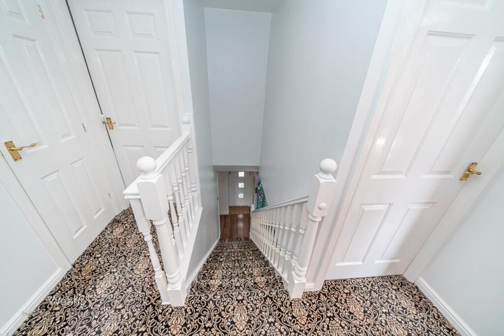 © Webbs Estate Agents © (116 of 171).jpg
