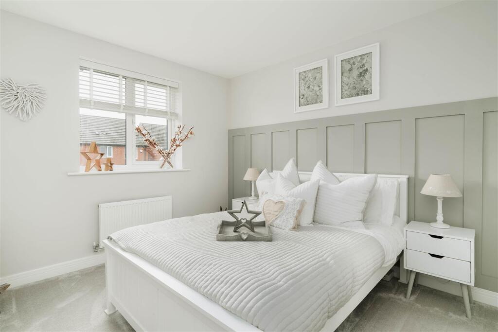 Bedroom2.jpg
