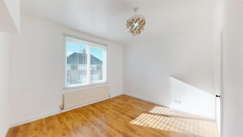 36-Doughty-Street-09242025_103404.jpg