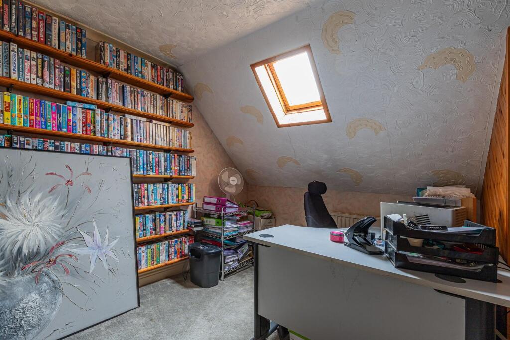 Smithies Avenue 29-19.jpg