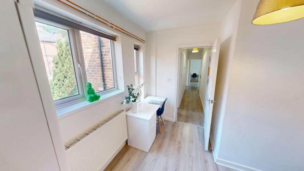 Flat-2-61-Bentinck-Road-06182025_100037