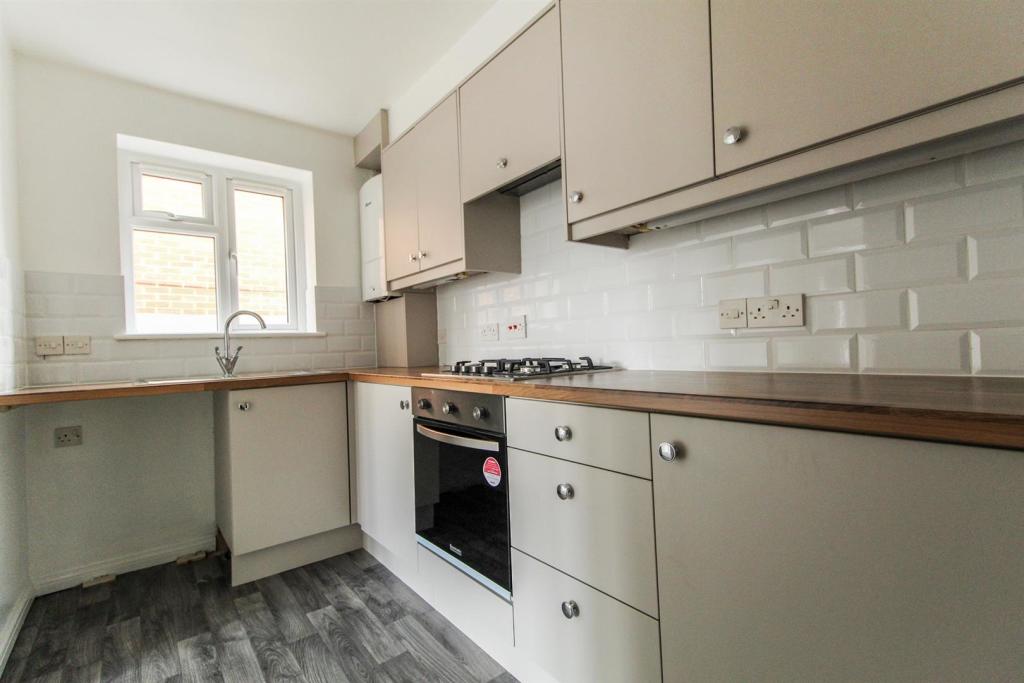 kitchen2.JPG