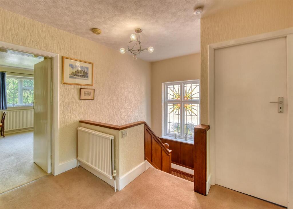 67 Sandringham Road-Landing.jpg