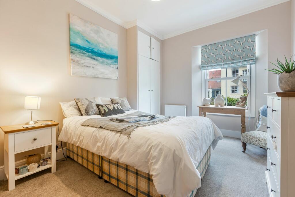 Bedroom_15 Lower Street_Dartmouth