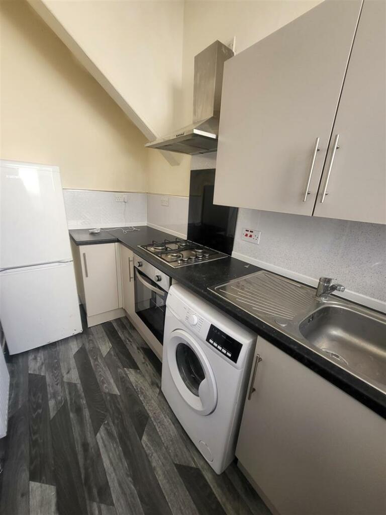 223 Glasgow Street Kitchen.jpg