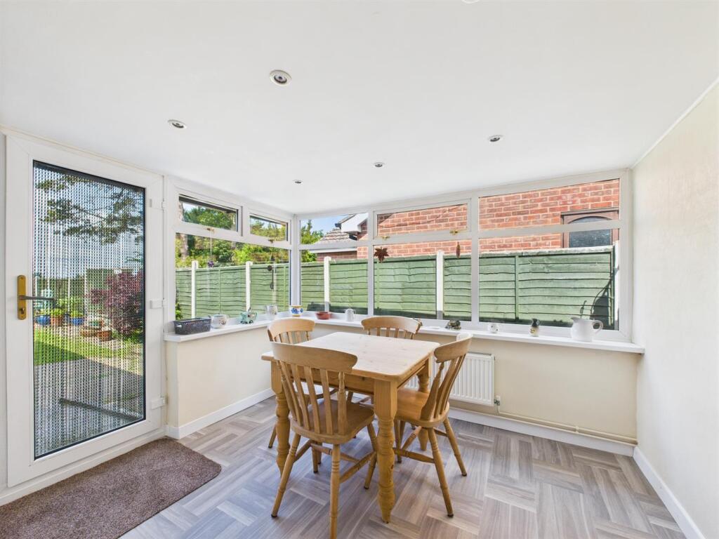 Garden room