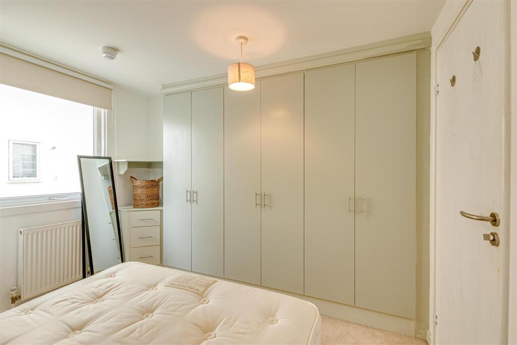 104 Royal Quay_14.jpg