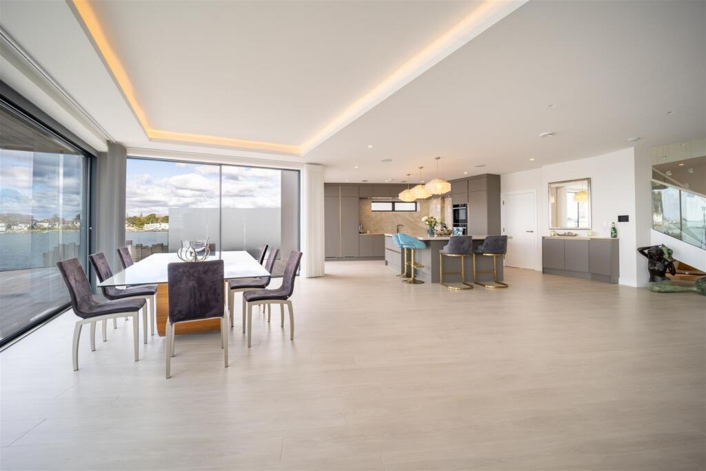 090A2556-HDR.jpg