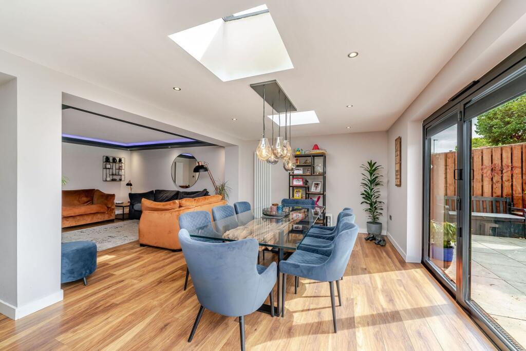 Dining  Area