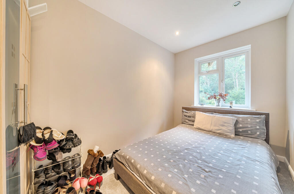 1353736-21-68c1a9...