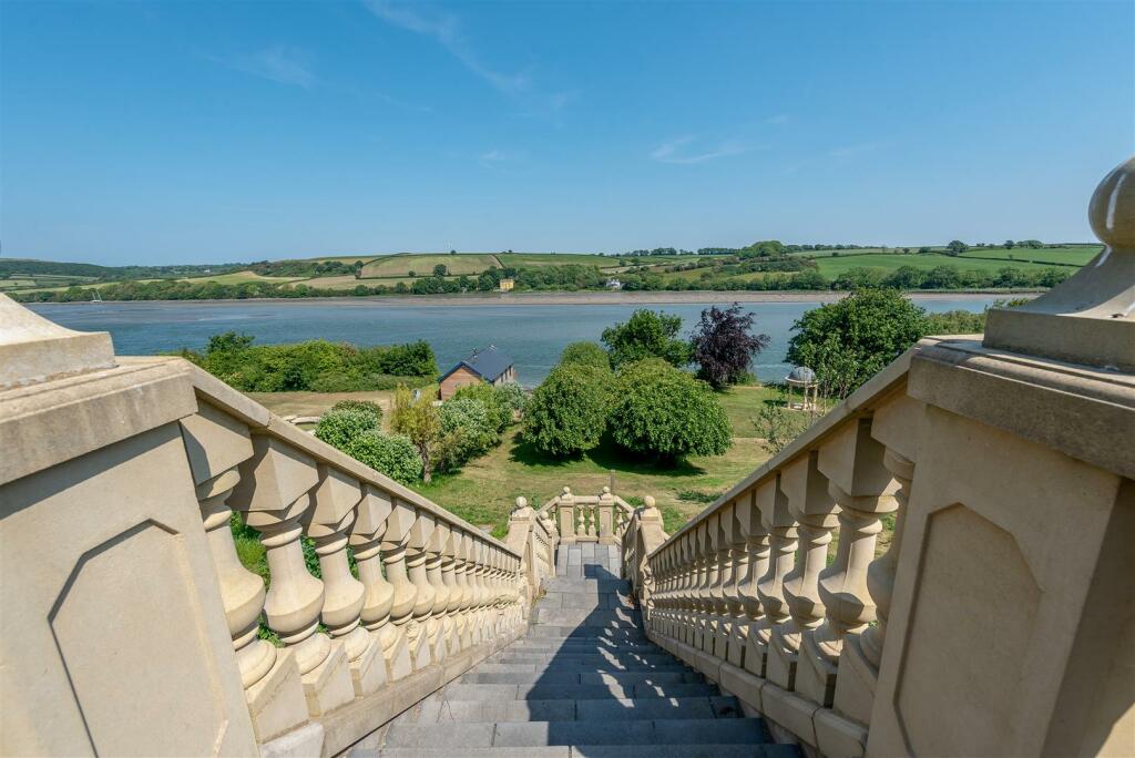 8555555-exterior17.jpg