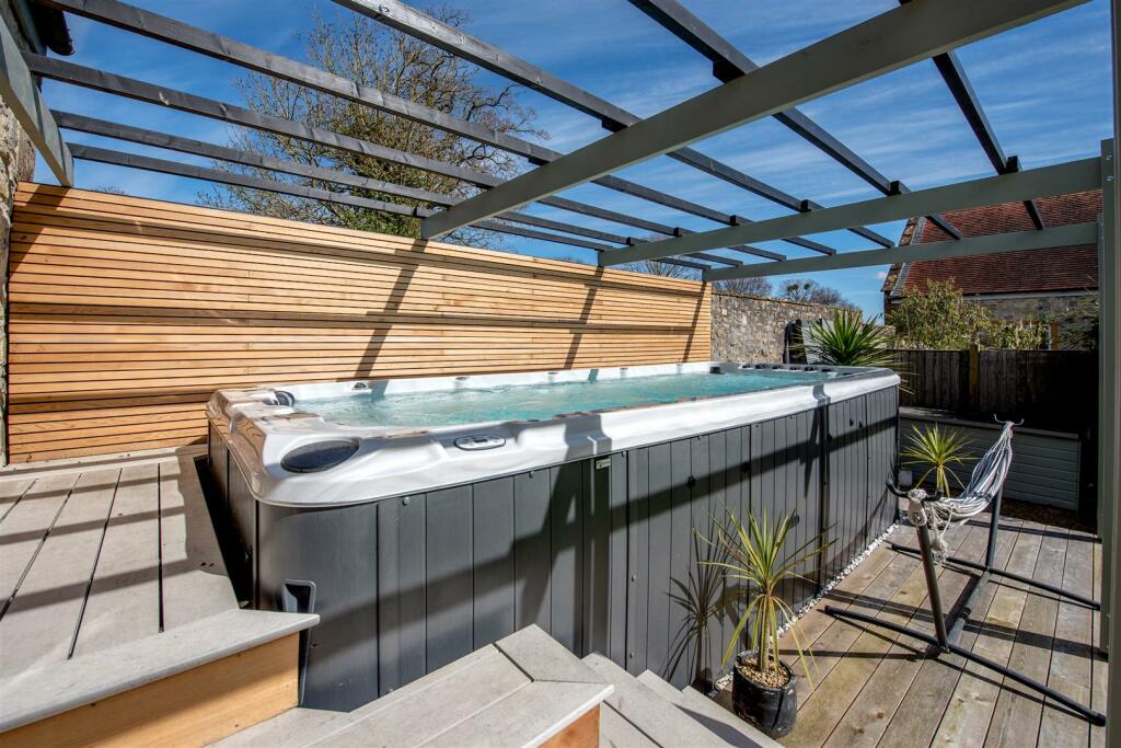Swim spa