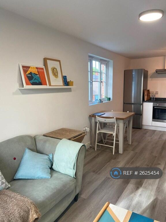 Living Room/ Kitchen