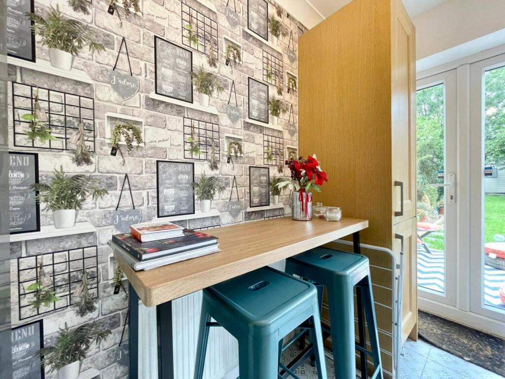 f77f8af4-557b-41ba-b35b-db1daf83490c-1-1400x1050.j