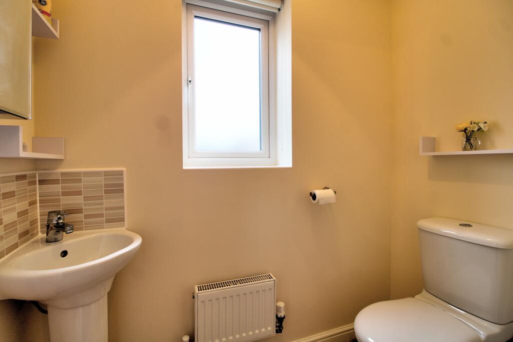 IMG_6728_29_30_Interior 4