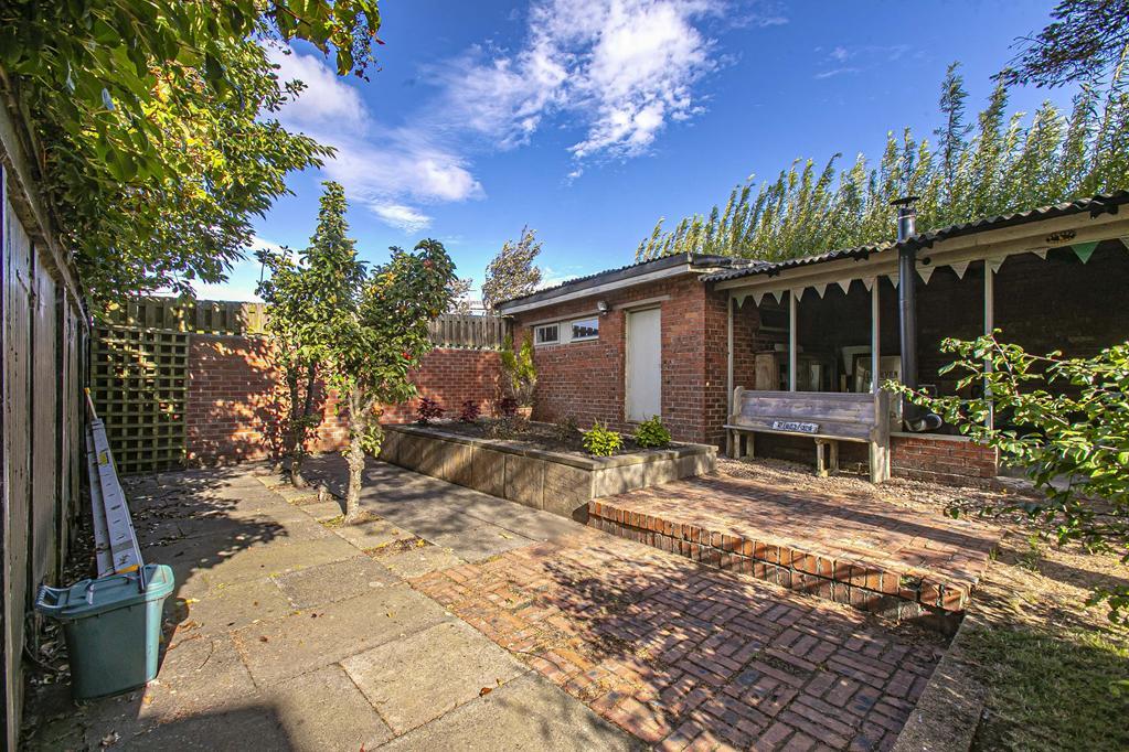 BBQ SHELTER WORKSHOP