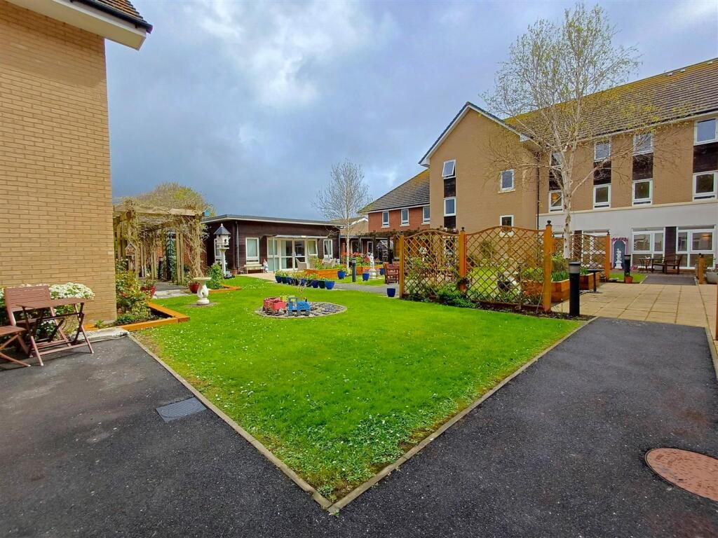 Communal Gardens