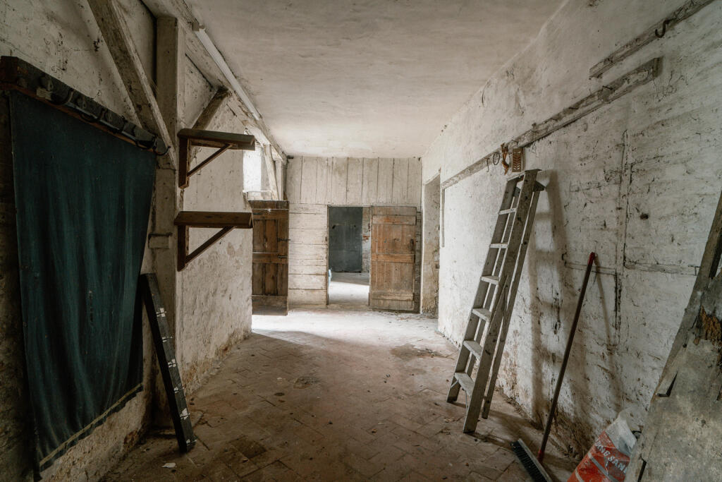 242167 - Charing Palace_High Res-75.jpg