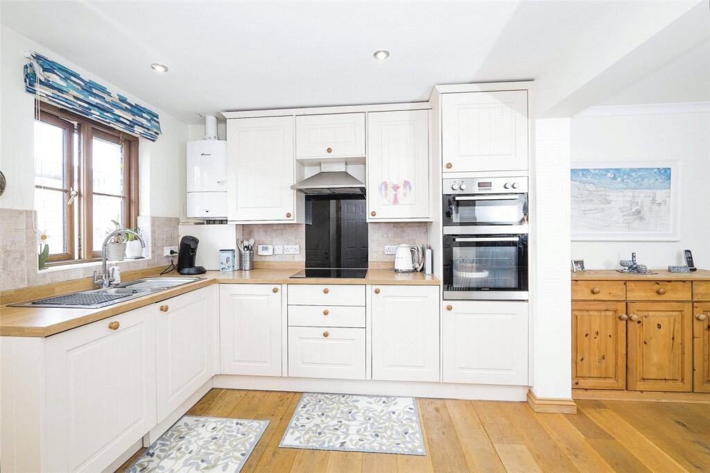Kitchen 3