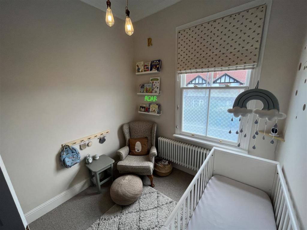 Bedroom 4 Aspect 2.jpg