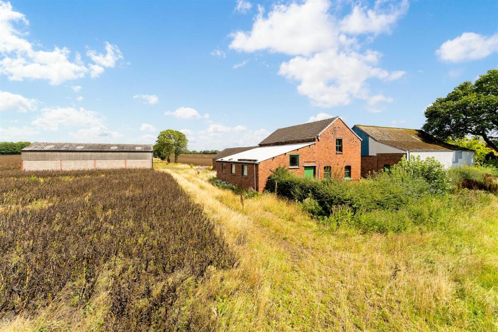 GARSWOOD GATES FARM-48.jpg