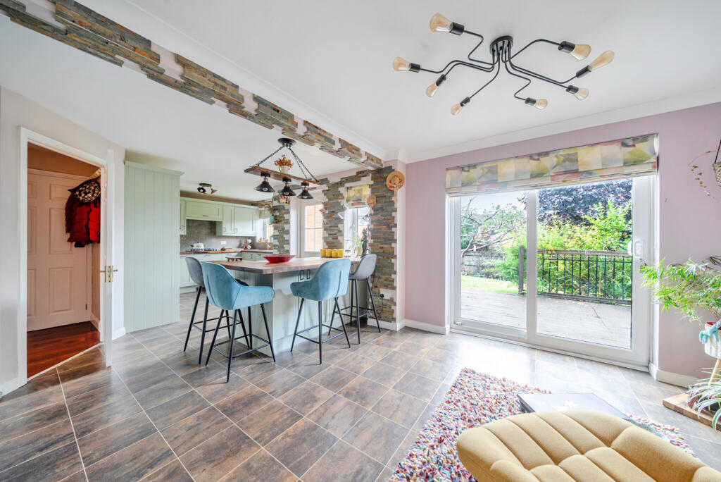 1344644-13-68b727...