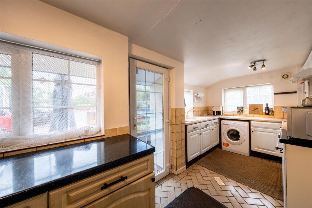 135 Runcorn Road-004.jpg