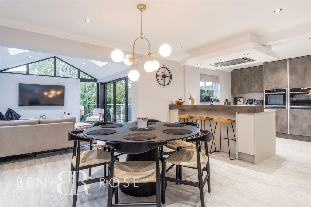 Kitchen/Dining/Family Room