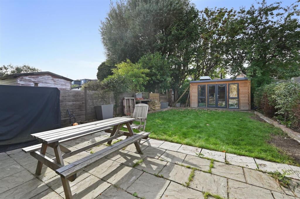 BCAR - 26 Messaline Avenue - Garden A (4).JPG