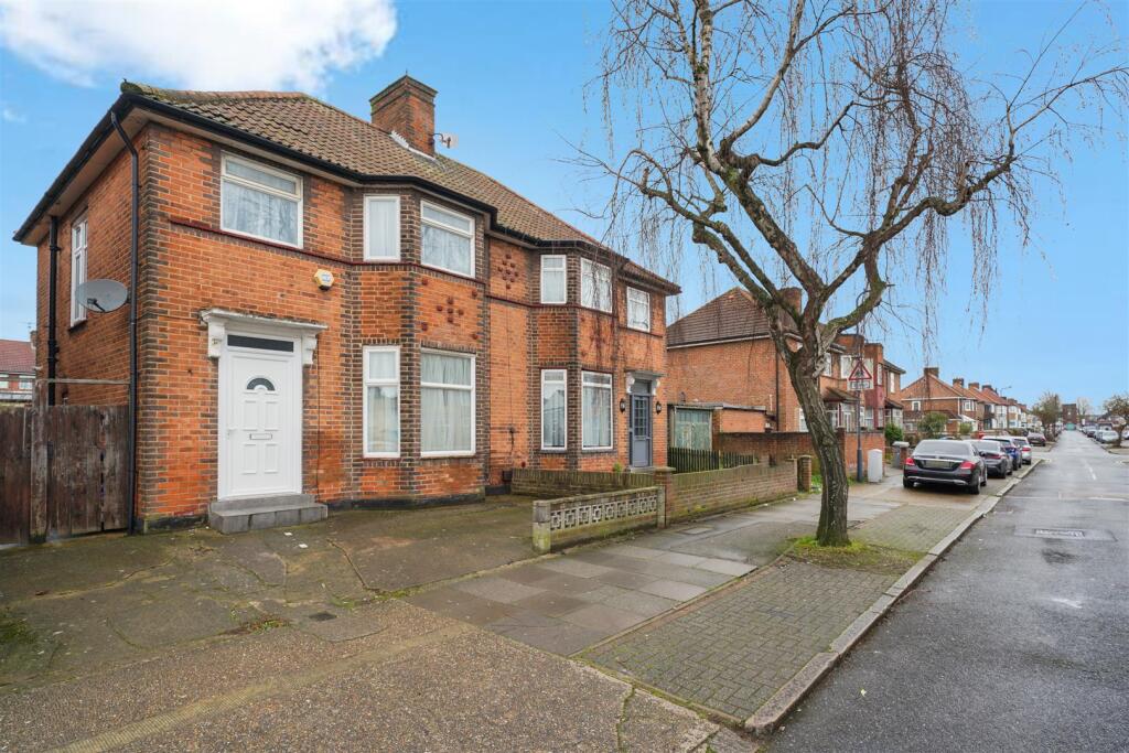 33 Chalfont Avenue - b5S3Zk4QoWy9GoIMJ1fB.jpg