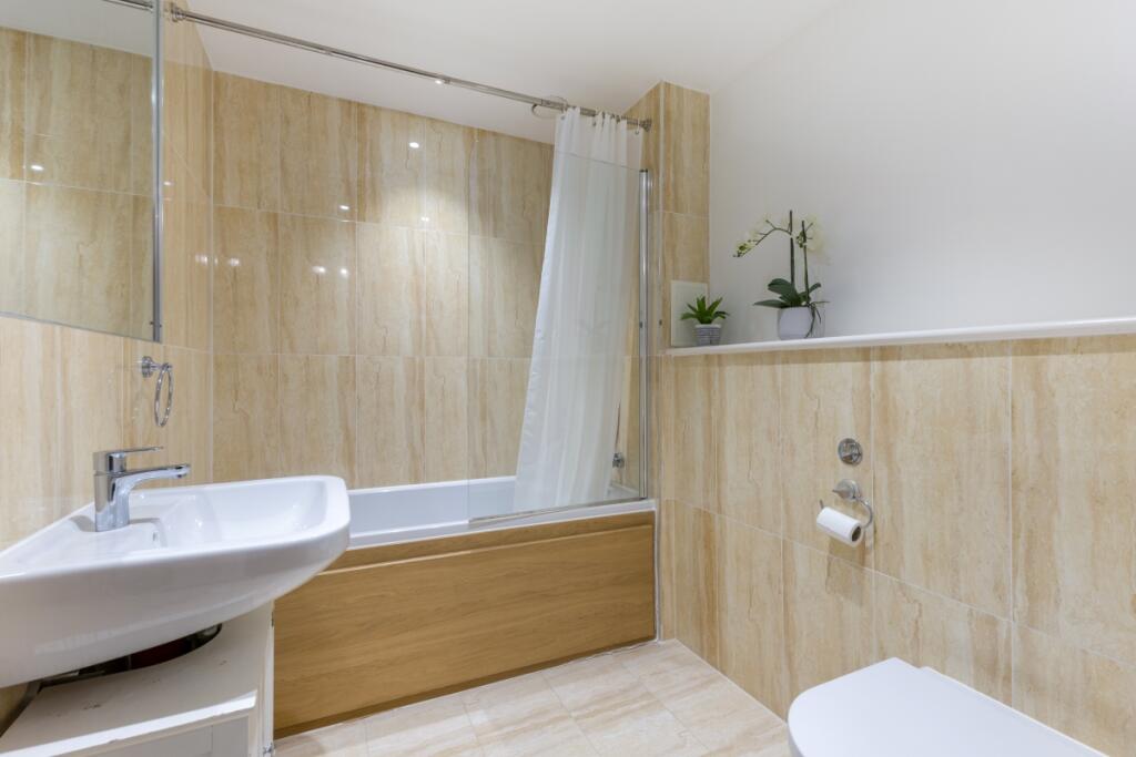 94011_9-Bletchley...