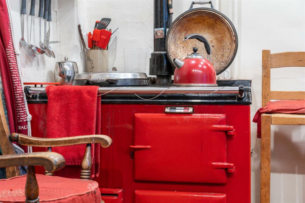 Golden End Cottage - Christmas-11_lo.jpg