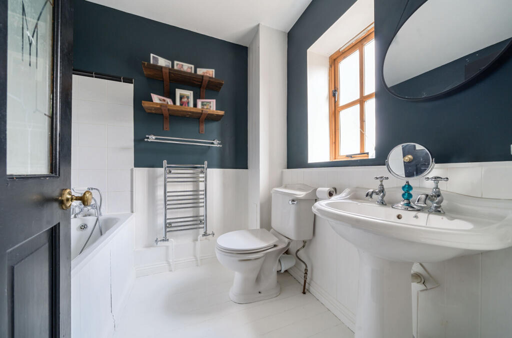 1305278-9-684149a...