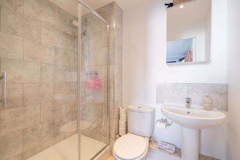 Ensuite shower room