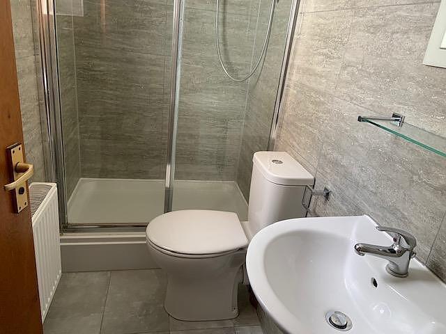 En-suite shower room