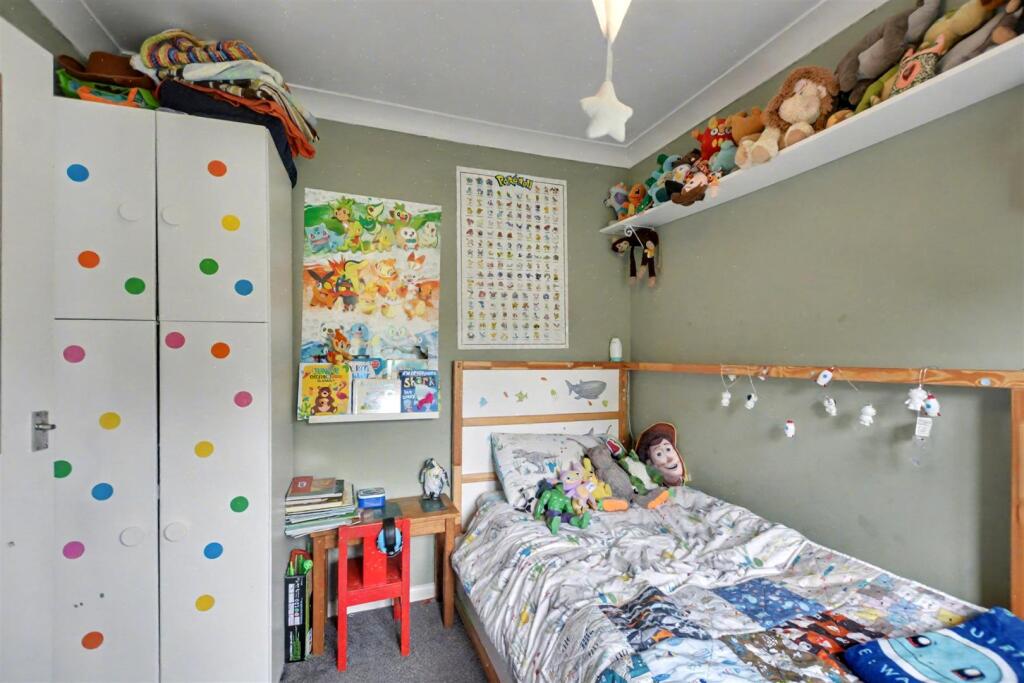 Bedroom 3_2.jpeg