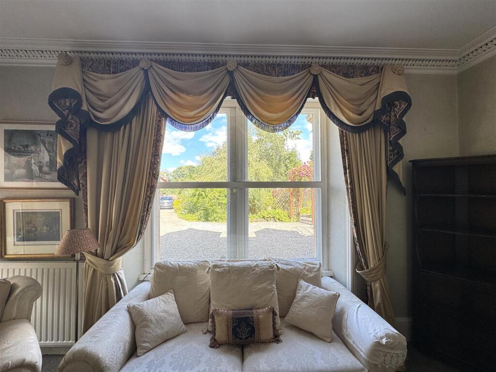 WINDOW IN LOUNGE .JPG